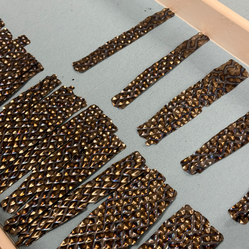 heretic-knives-assembly-cleric-flamed-ti heretic-knives-assembly-cleric-flamed-ti