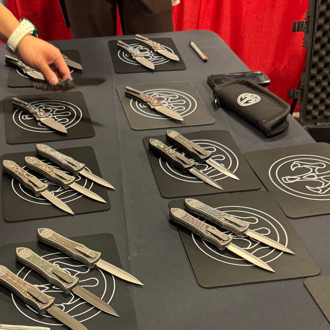 Custom knife Display Blade Show Texas 