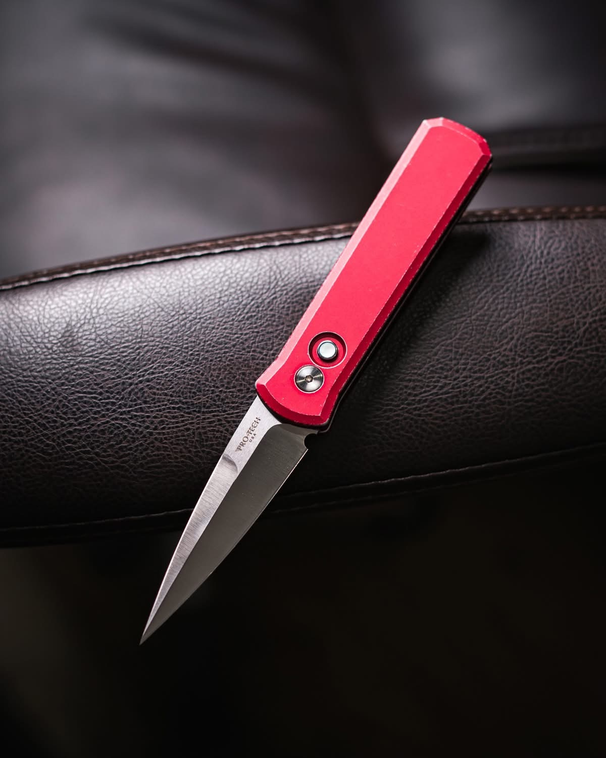 Protech-godson-red-aluminum