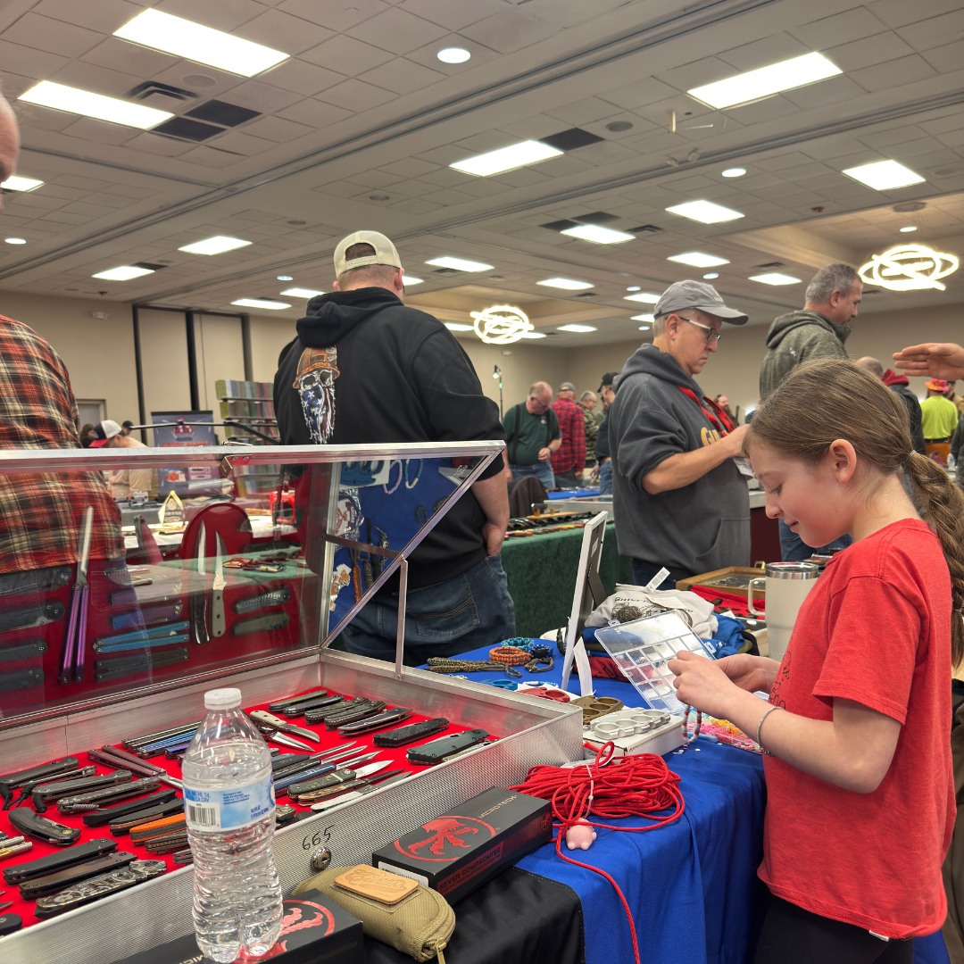 Kyah-Saldana-American-Edge-Badge-knife-Show-2026