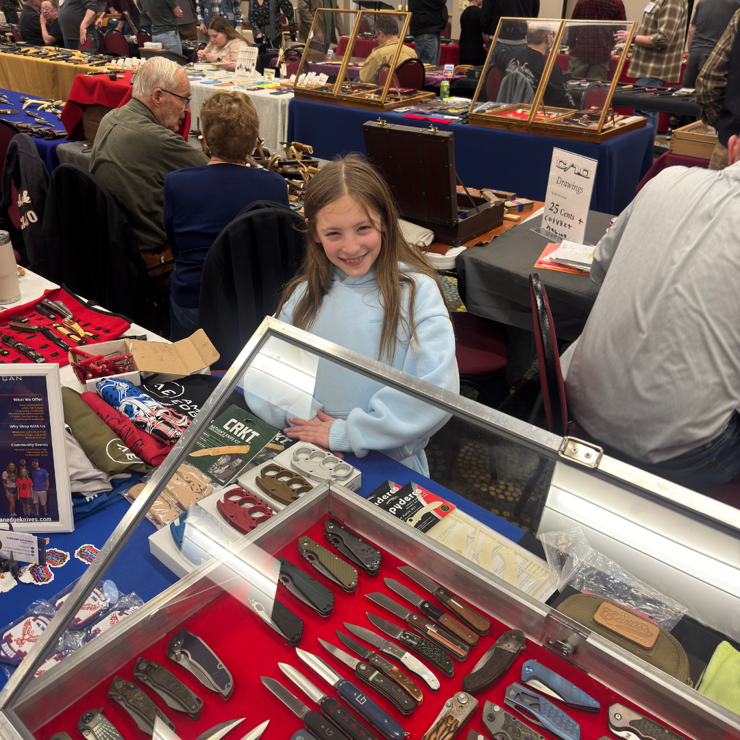 Kyah-Saldana-American-Edge-Badge-knife-Show-2026